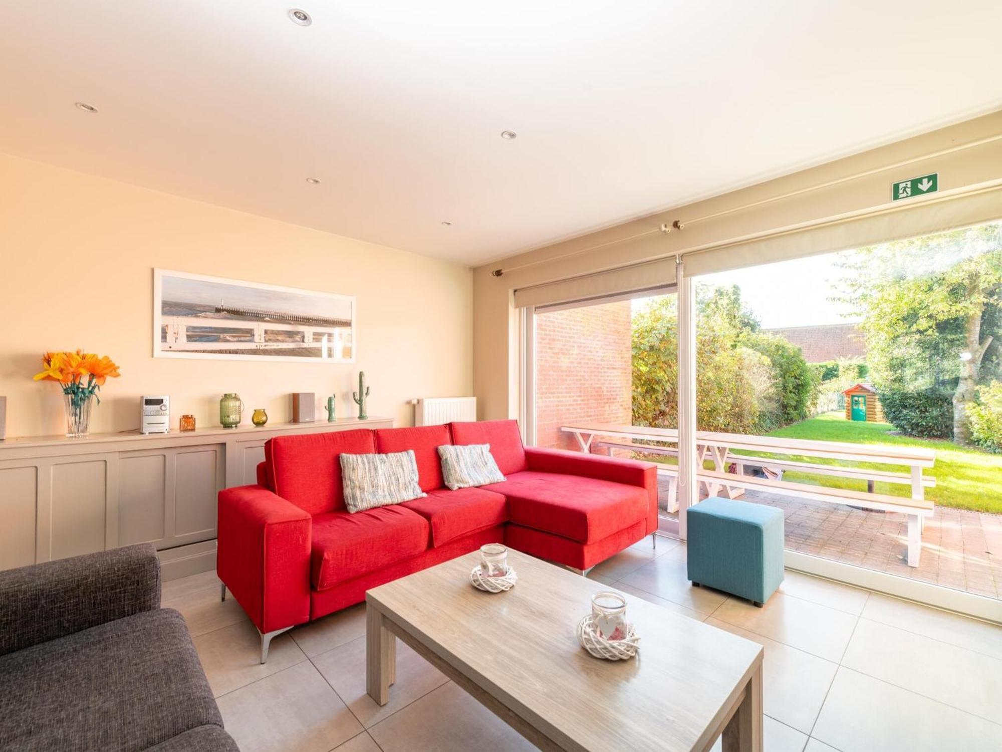 Spacious Holiday Home With Garden Nieuwpoort Luaran gambar